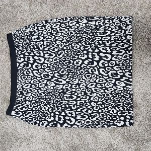 Miss Tina by Tina pencil skirt Black White Cheetah Print Womens 8 Medium
